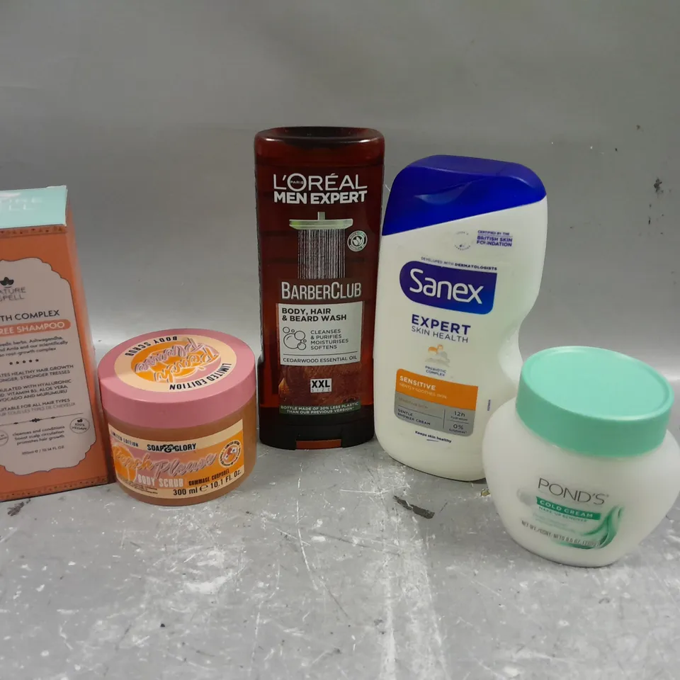 APPROXIMATELY 20 ASSORTED COSMETICS PRODUCTS TO INCLUDE - POND'S COLD CREAM - SANEX SENSITIVE SHOWER CREAM AND L'OREAL MEN EXPERT BODY, HAIR AND BEARD WASH