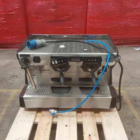 RANCILIO CLASSE 7 2 GROUP COMMERCIAL COFFEE MACHINE WITH ISTEAM