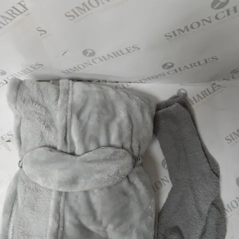COZEE HOME THROW, SOCKS AND EYE MASK SET.