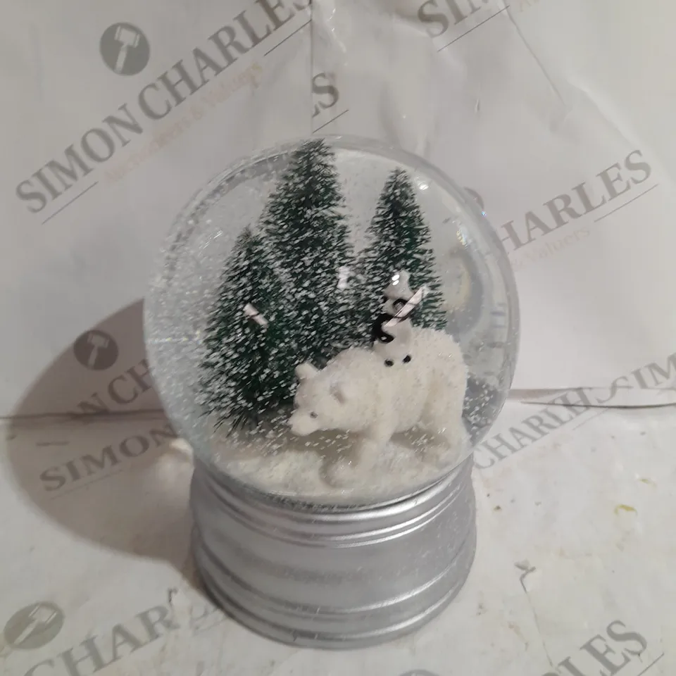 BOXED SANTA EXPRESS CHRISTMAS CHARACTER MUSICAL WATER SPINNER POLAR BEAR