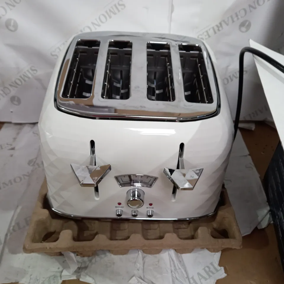 DE'LONGHI BRILLANTE CTJ4003W 4-SLICE TOASTER - WHITE