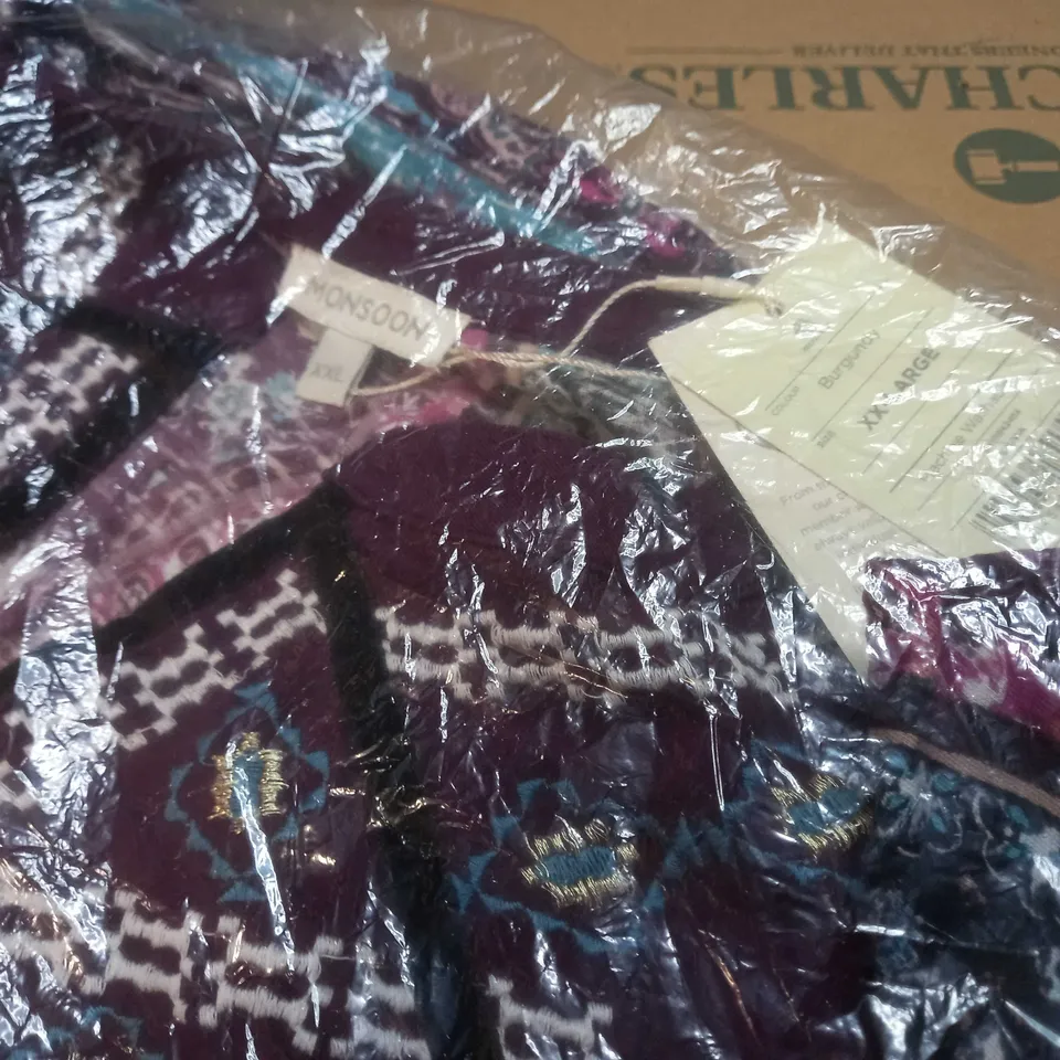 PACKAGED MONSOON BURGUNDY VELVET TRIM PRINTED JERSEY TOP - XXL