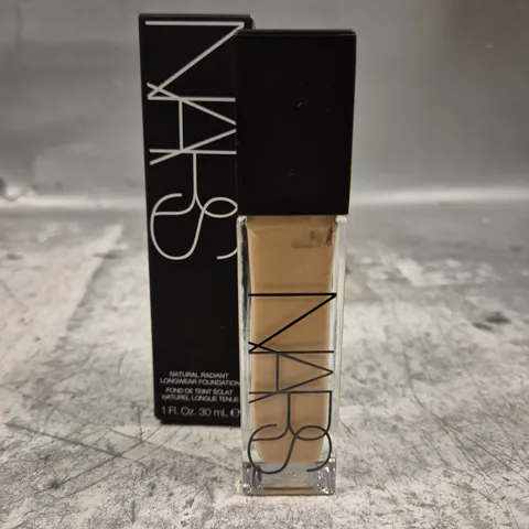 NARS NAURAL RADIANT LONGWEAR FOUNDATION - LIGHT 2.5 - 30ML