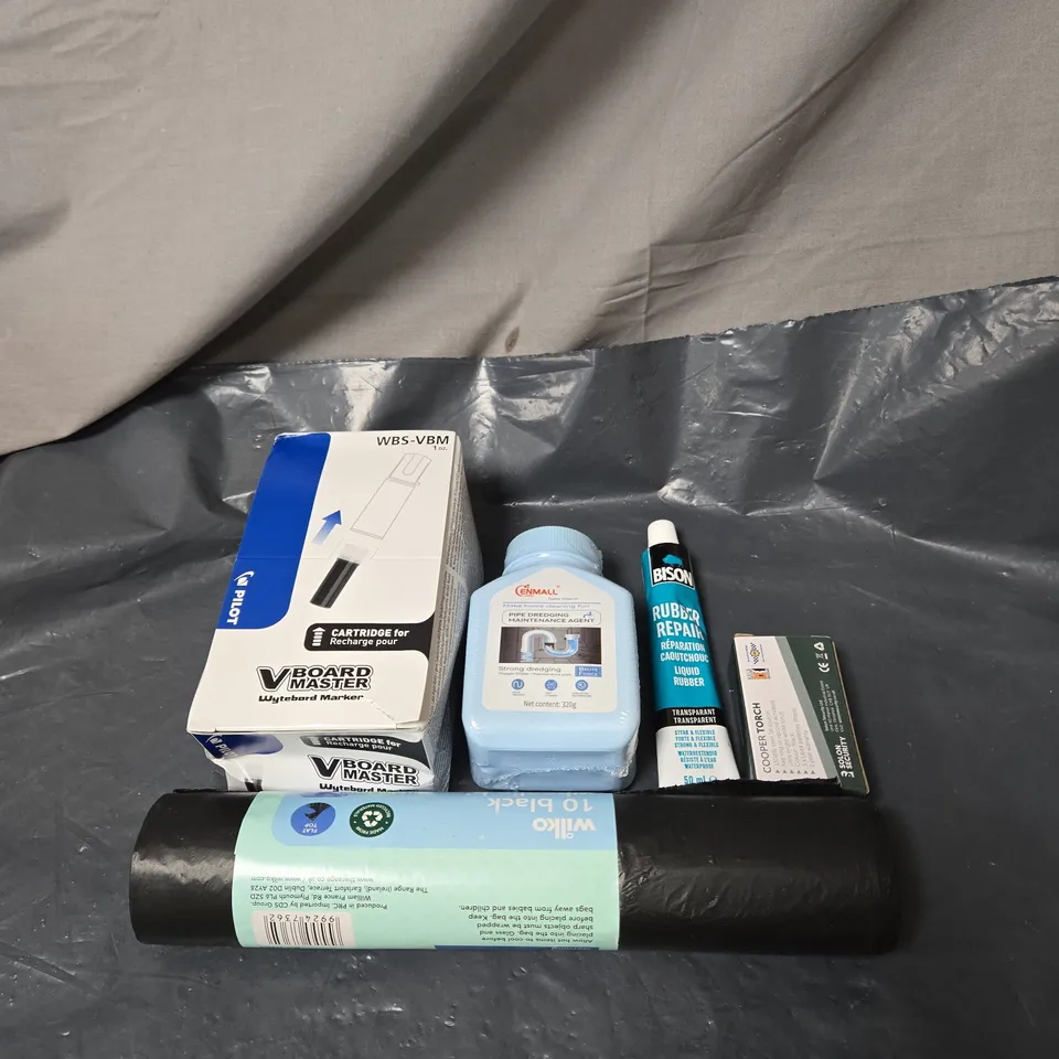 APPROXIMATELY 15 ASSORTED ITEMS TO INCLUDE COOPER TORCH, PIPE DREDGING AGENT, BIN BAGS ETC