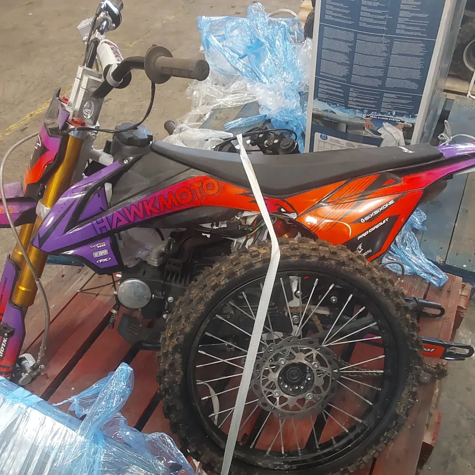 PALLET CONTAINING HAWKMOTO PIT BIKE PARTS
