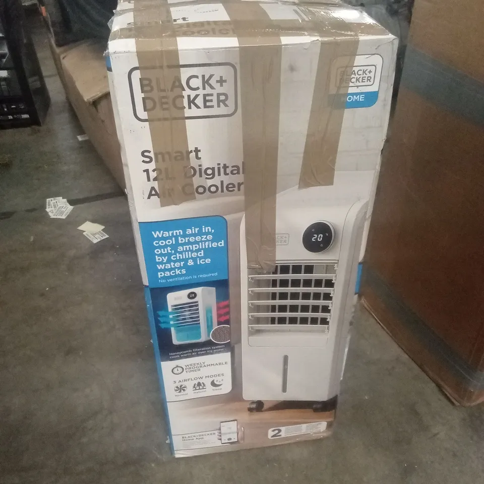 BOXED BLACK + DECKER SMART 12L DIGITAL AIR COOLER