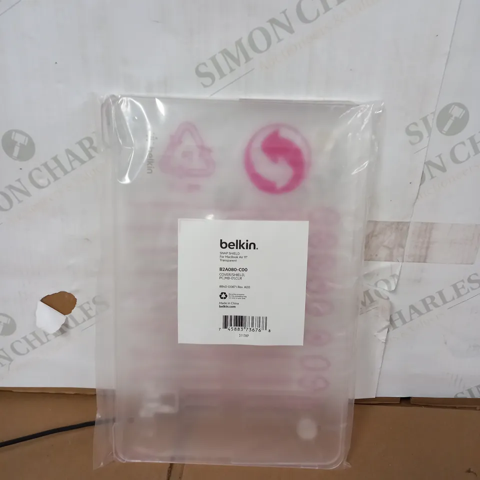 LOT OF 10 BELKIN SNAP SHIELDS FOR MACBOOK AIR 11 - TRANSPARENT