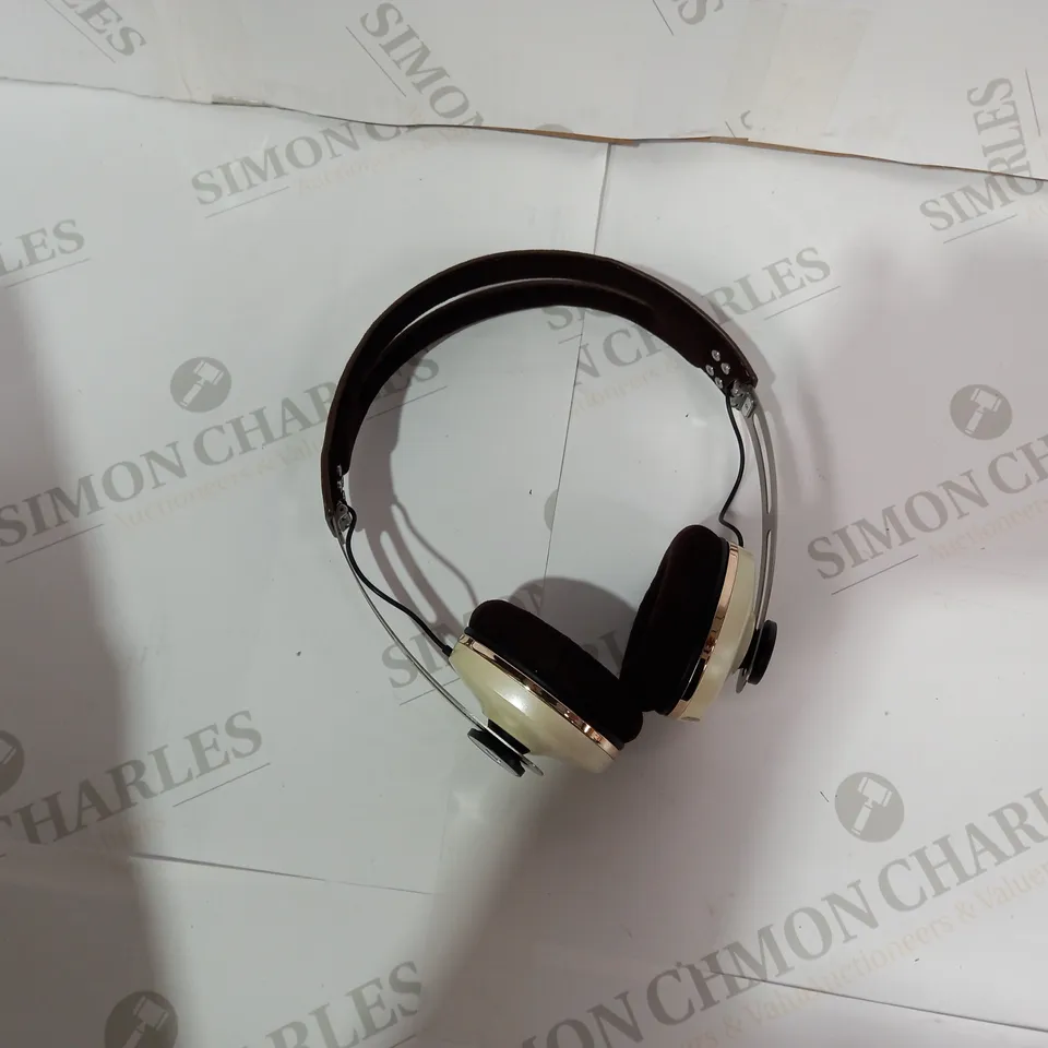 SENNHEISER MOMENTUM WIRELESS HEADPHONES