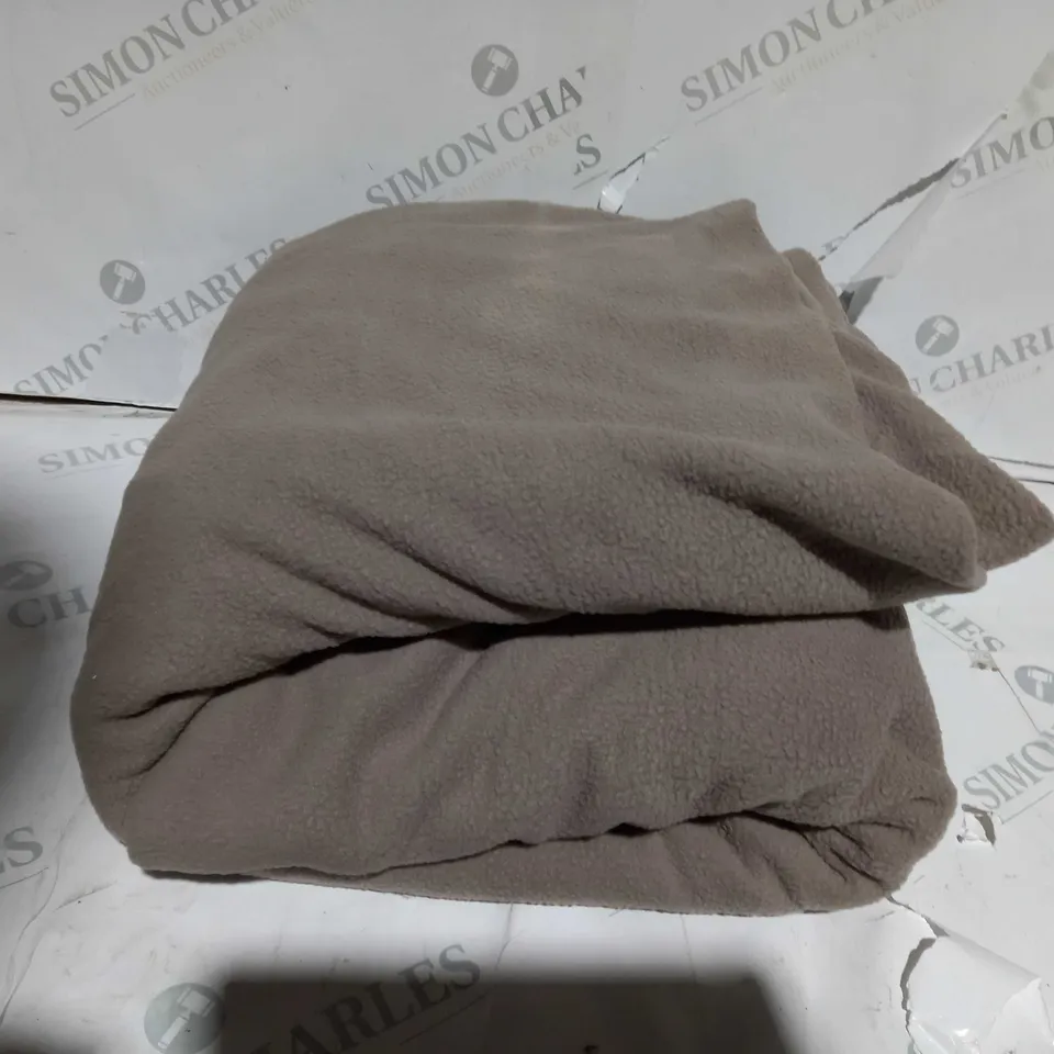 COZEE HOME FLEECE FITTED SHEET IN TAUPE - KING