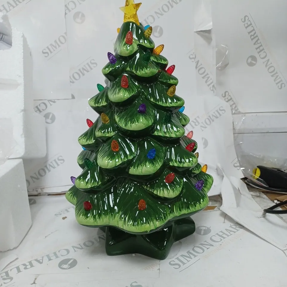 MR CHRISTMAS ILLUMINATED CERAMIC NOSTALGIC TREE