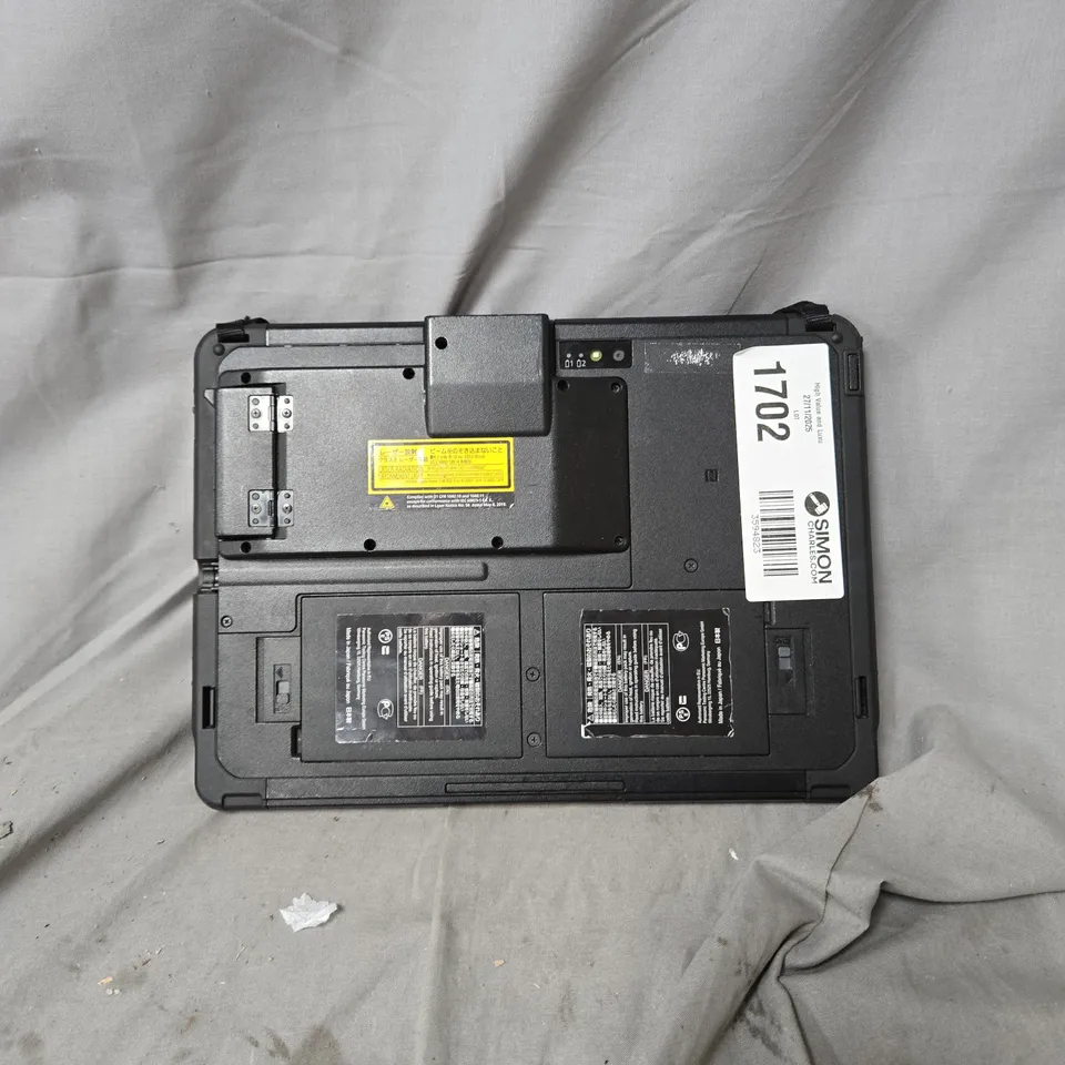 PANASONIC TOUGHBOOK FZ-A3 TABLET WITH CRACKED SCREEN