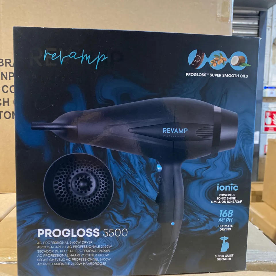 BOXED REVAMP PROGLOSS 5500 AC PROFESSIONAL 2400W DRYER