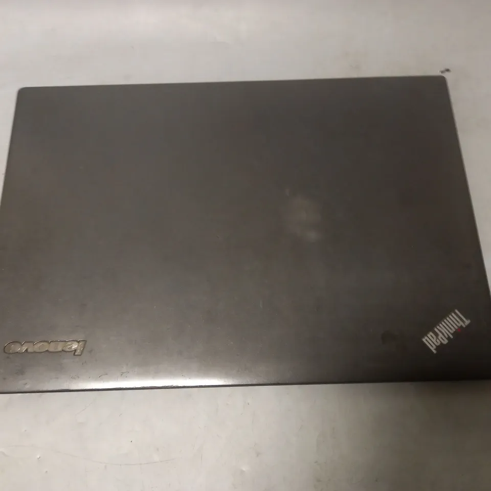 LENOVO THINKPAD X1 CARBON LAPTOP