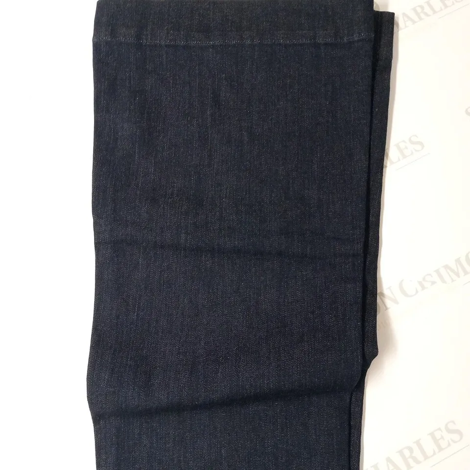 J BRAND JEANS LOVE STORY BELL BOTTOM PURE SIZE 29