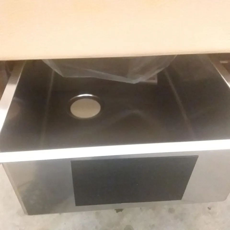 BOXED FRANKE VADEMECUM STAINLESS STEEL 1 BOWL SINK