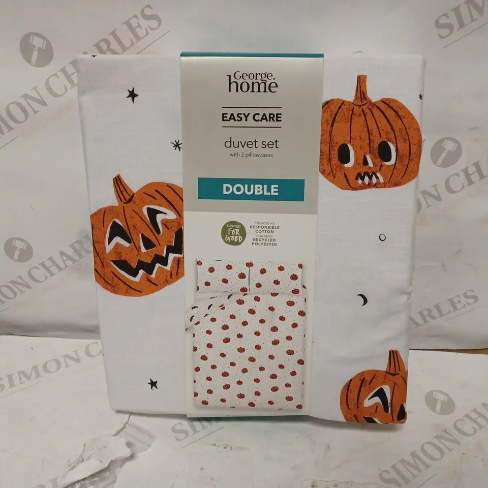 BRAND NEW GEORGE HOME EASY CARE PUMPKIN THEMED DUVET SET (DOUBLE)