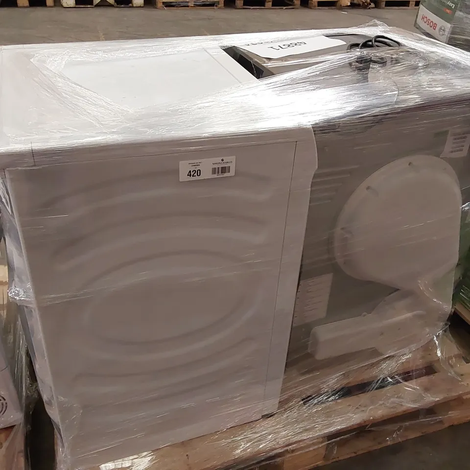 PALLET OF HAIER FREESTANDING HEAT PUMP TUMBLE DRYER GRAPHITE AND HISENSE 3 SERIES FREESTANDING 9 KG WASHING MACHINE