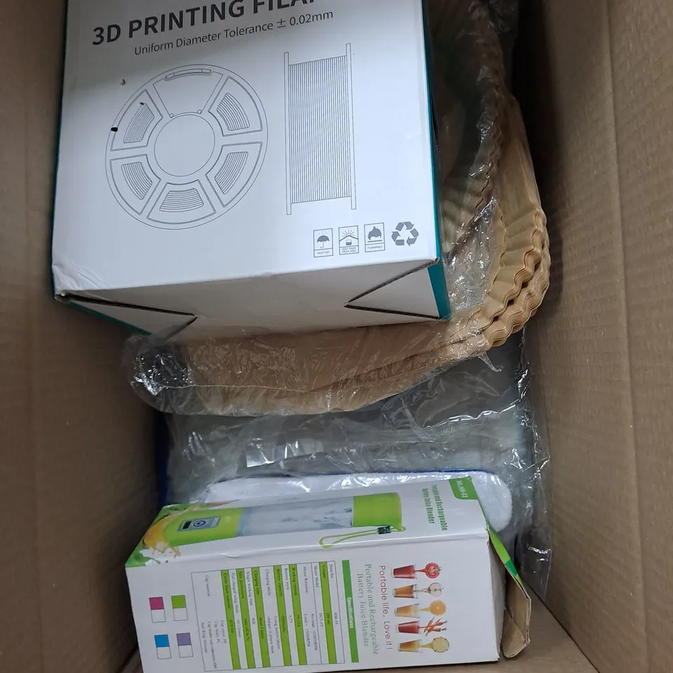 BOX OF APPROXIMATELY 10 ITEMS TO INCLUDE JUICE BLENDER, 3D PRINTER FILAMENT, DUVET SET ETC