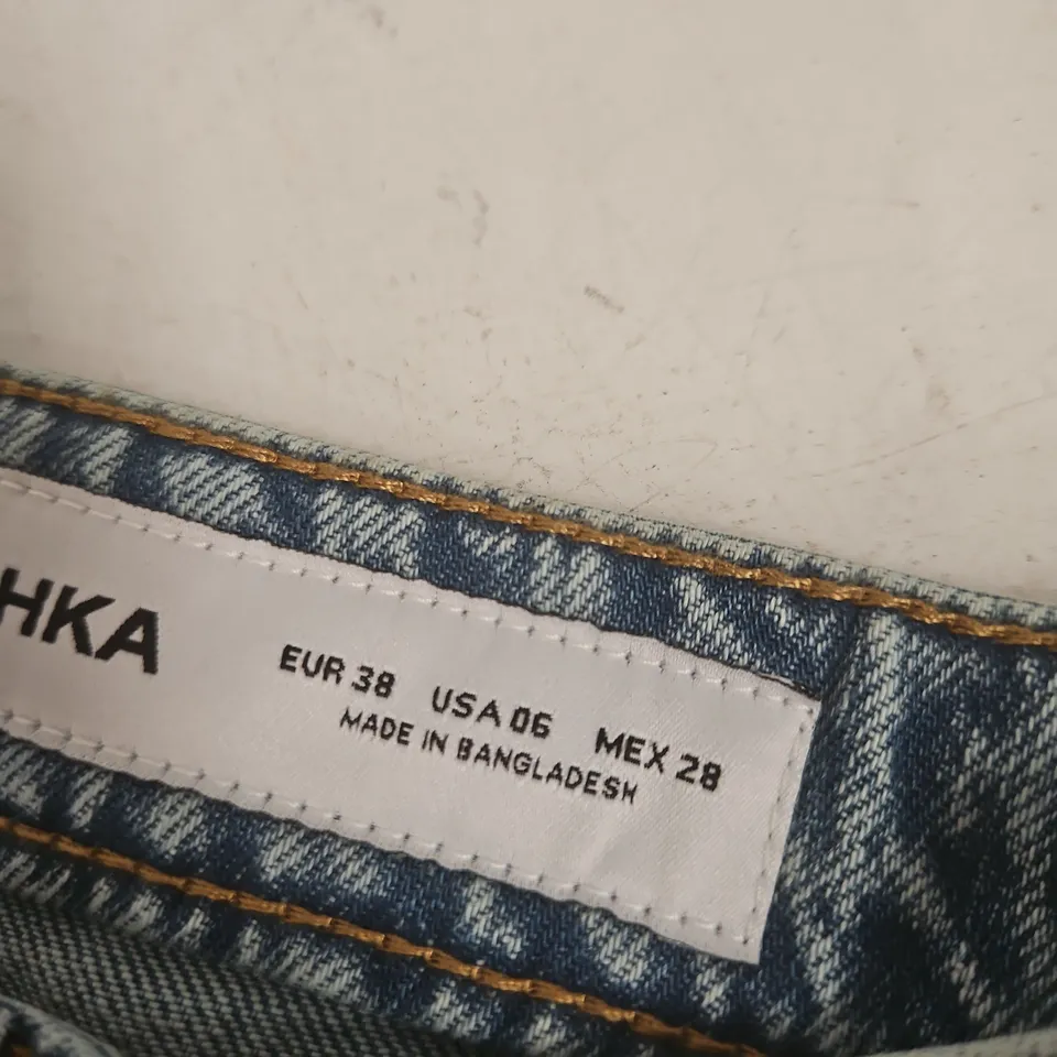 BERSHKA WOMEN'S DENIM JEANS, UK 10 (EUR 38) – MADE IN BANGLADESH