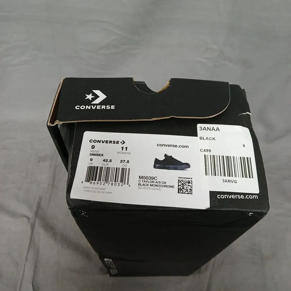 BOXED PAIR OF CONVERSE CHUCK TAYLOR ALL STAR LOW-TOP SNEAKERS, BLACK – MEN'S UK 8
