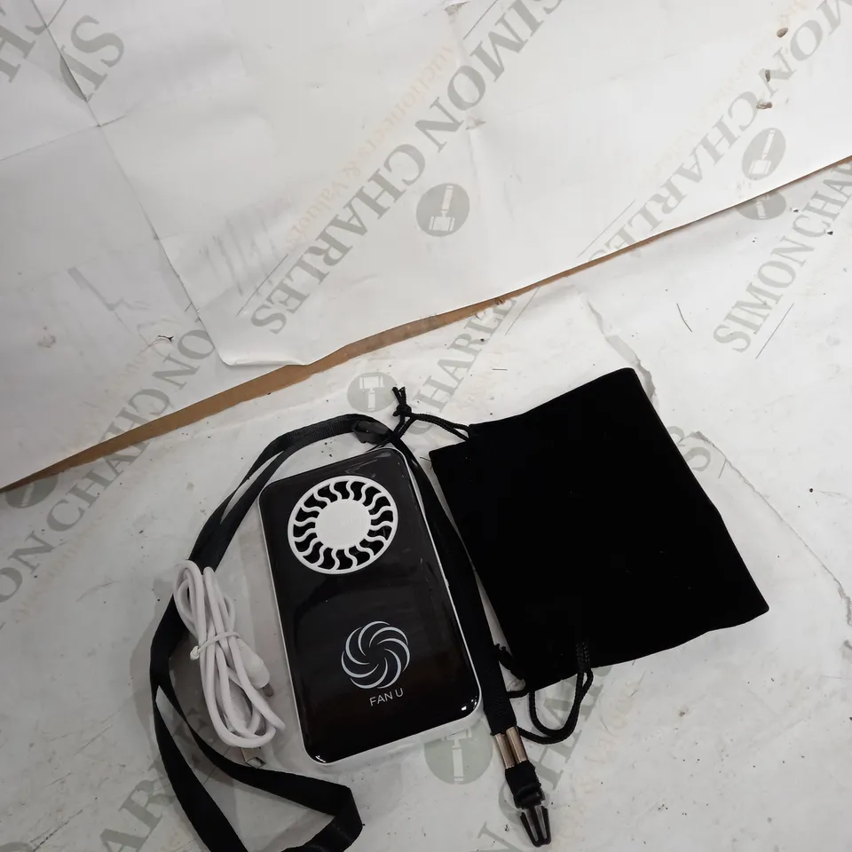 FAN U PORTABLE & RECHARGEABLE FAN - BLACK