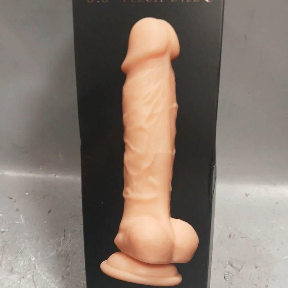 SEALED ANN SUMMERS 5.5" FLESH DILDO
