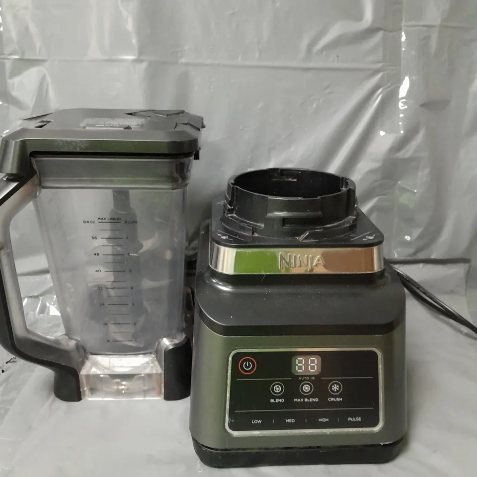 NINJA 2-IN-1 BLENDER WITH AUTO-IQ BN750UK