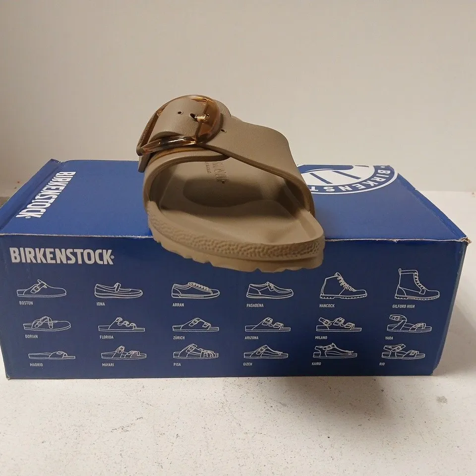 BOXED PAIR OF BIRKENSTOCK MADRID BIG BUCKLE SANDALS IN GRAY TAUPE SIZE UK 7.5