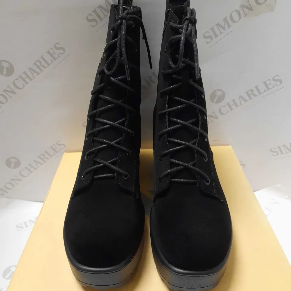 KOI ASTRO STAR AND MOON CHUNKY BLACK SUEDE/GOLD BOOTS - SIZE 7	