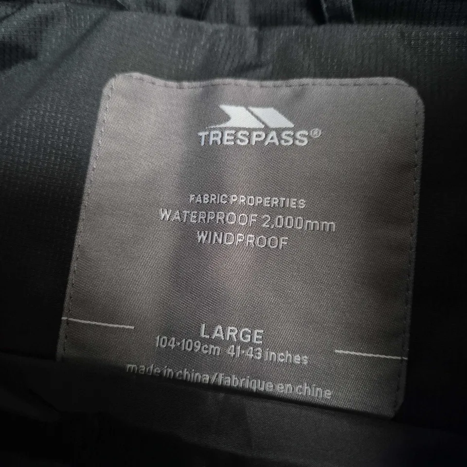 TRESPASS MEN'S PADDED GILET – UK L (ORIGINAL: L), NAVY