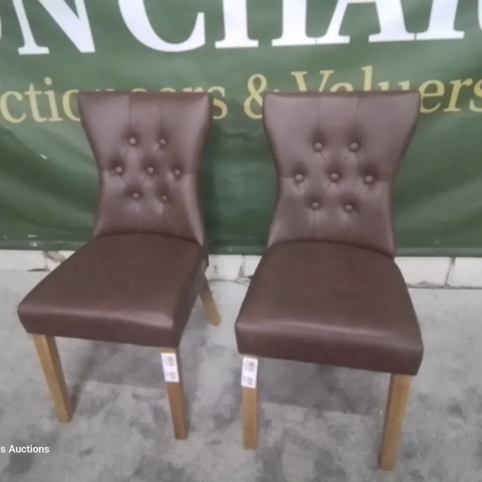 PAIR BEWLEY CLUB BRIWN LEATHER BUTTONED BACK DINING CHAIRS OAK LEGS