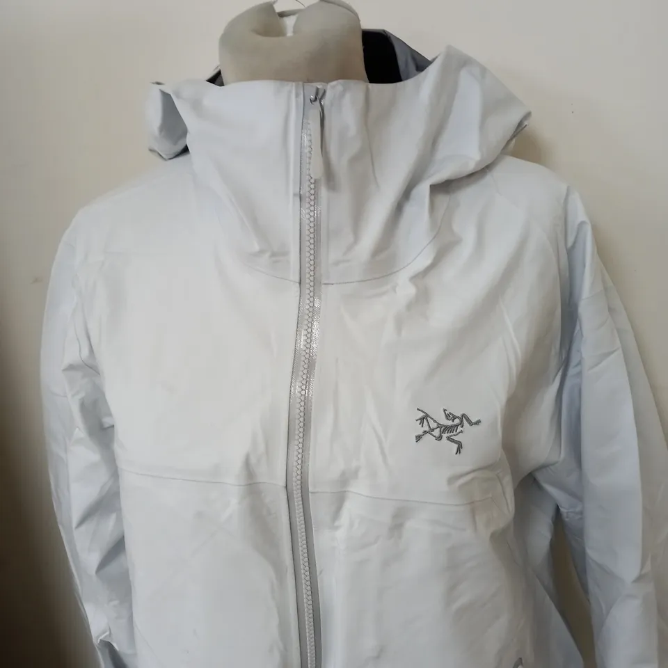 ARC'TERYX ZIPPED WINDPROOF COAT SIZE L - WOMENS 