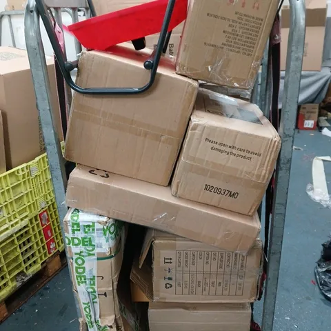 CAGE OF APPROXIMATELY 12 ASSORTED ITEMS 