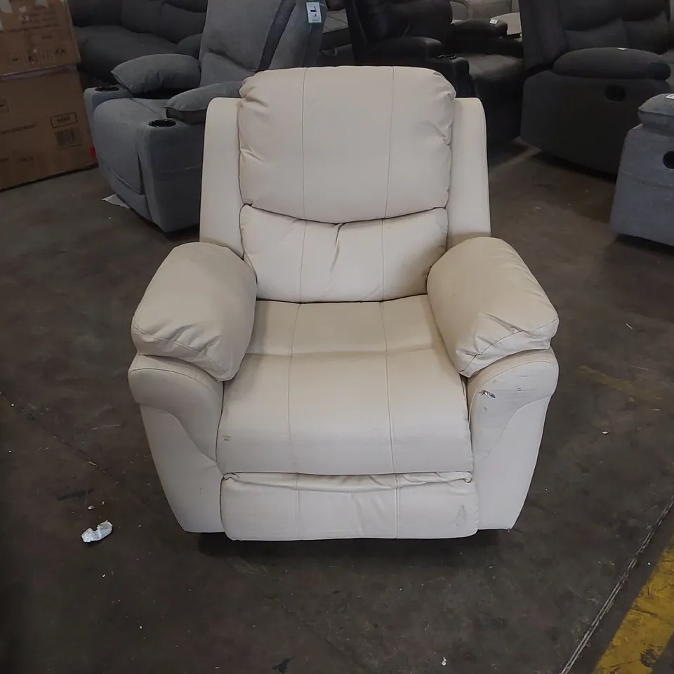 QUALITY DESIGNER FAUX LEATHER ELECTRIC RECLINING ARMCHAIR