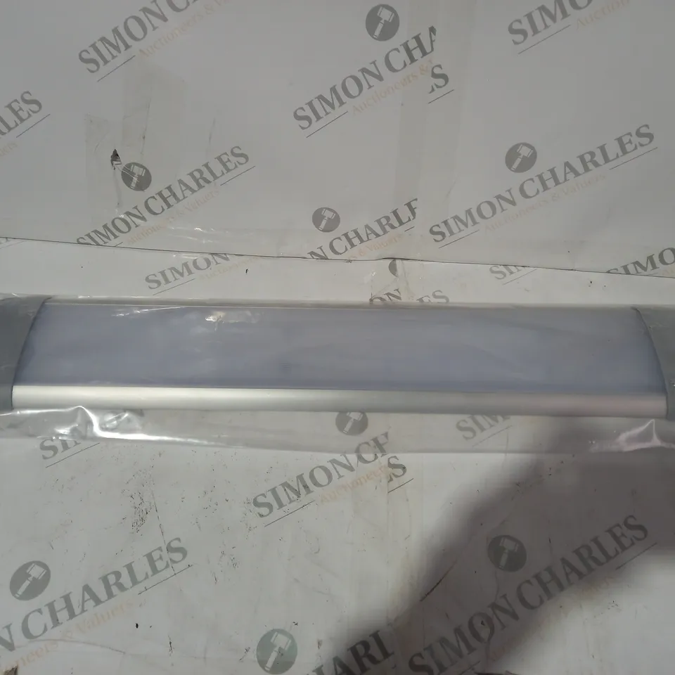 APPROXIMATELY 9 BRAND NEW VENTA 24V LED LIGHTING UNIT - ILO60PD