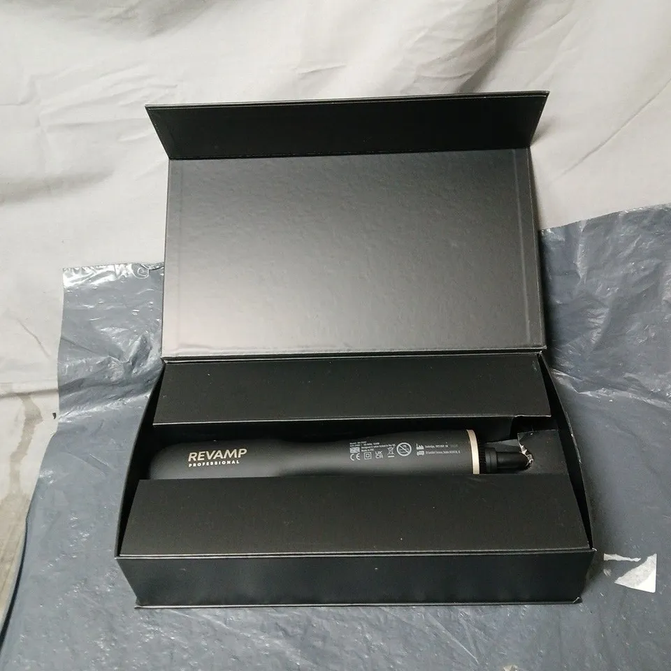 REVAMP DEEPFORM 2 IN 1 DRY AND STYLE HOT AIR STYLER BOXED
