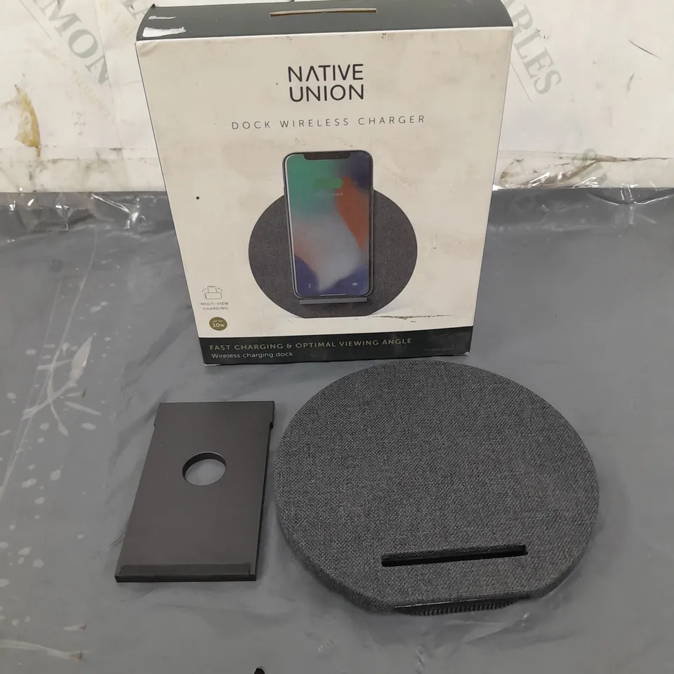 BOXED NATIVE UNION FAST CHARGING DOCK WIRELESS CHARGER 
