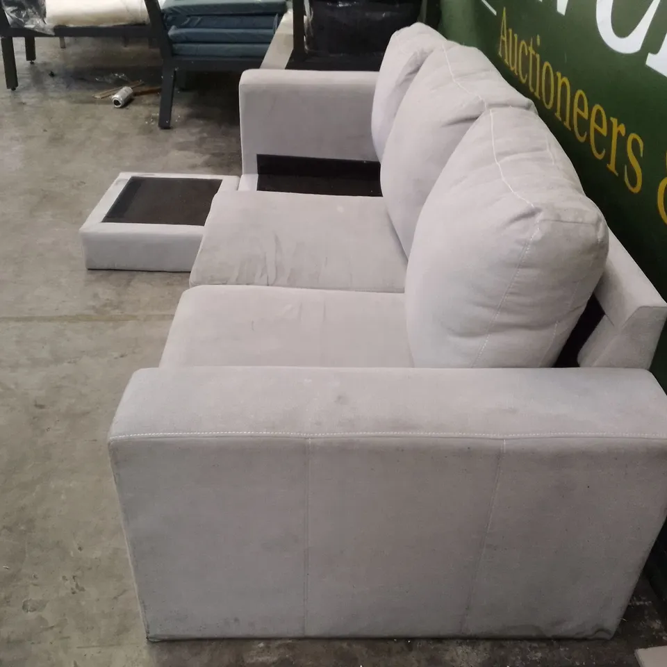 QUALITY DESIGNER 3 SEATER SOFA WITH FOOTREST - (LIGHT GREY FABRIC (MISSING CUSHIONS)