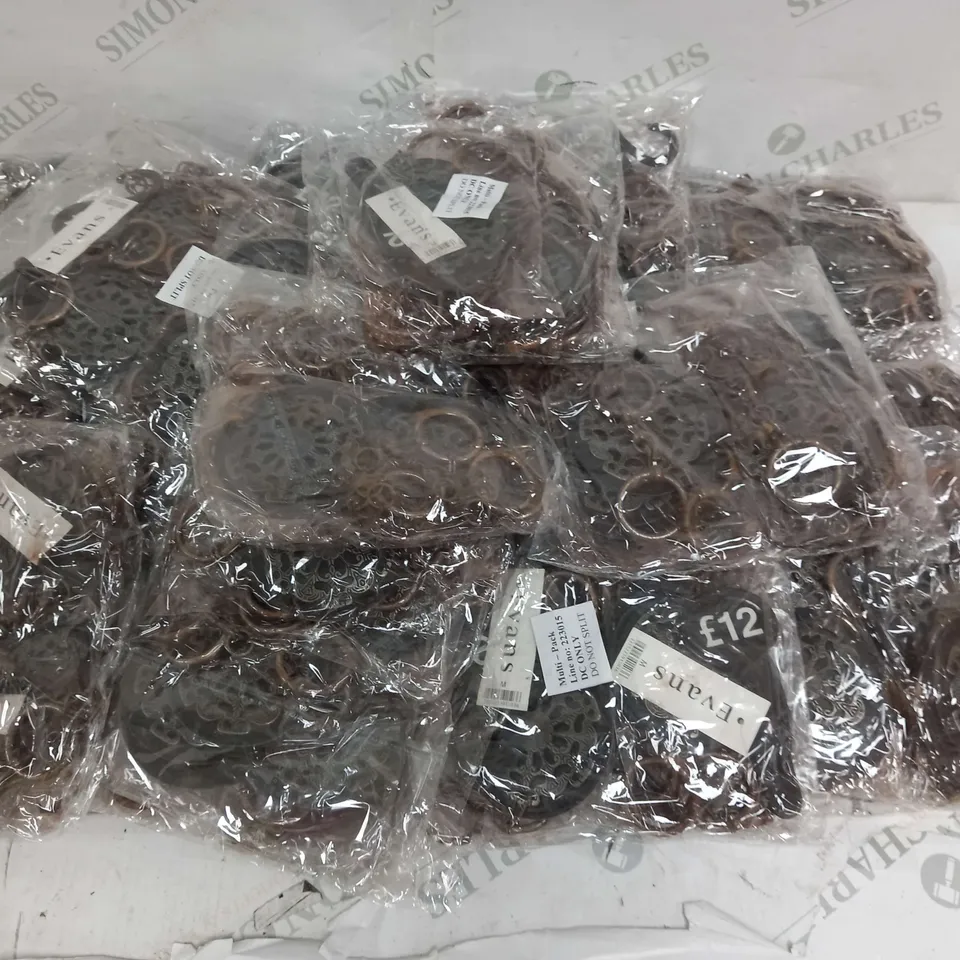 BOX OF APPROX 30 EXANS RING FAUX LEATHER DETAIL BELTS IN SILVER/BLACK 