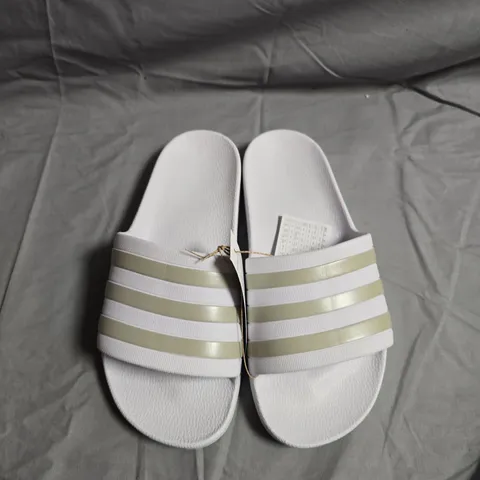 PAIR OF ADIDAS SLIDERS - UK SIZE 6