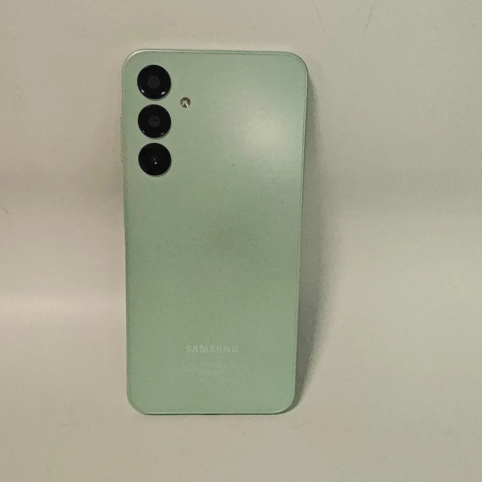 BOXED SAMSUNG GALAXY A16 4/128GB IN LIGHT GREEN - SM-A165F