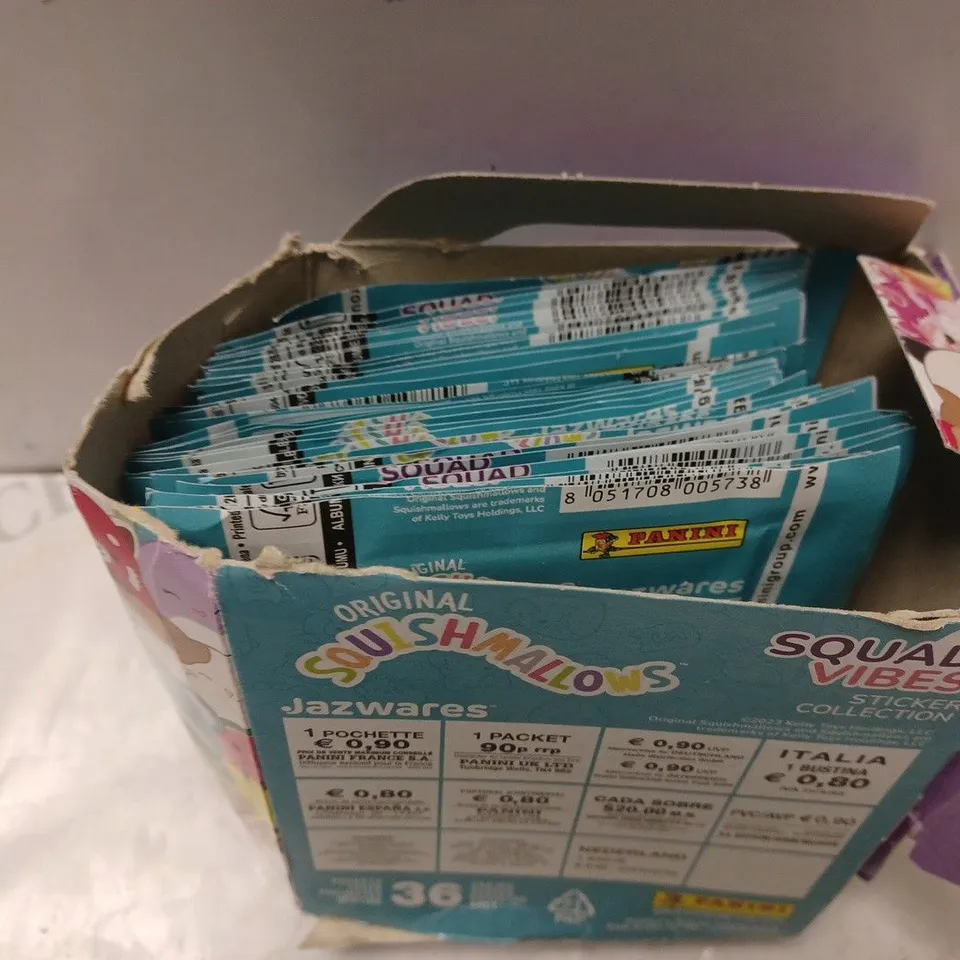 PANINI SQUISHMALLOWS STICKER COLLECTION 