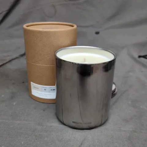 FFERN SCENTED CANDLE IN A METAL TIN – WHITE THYME, PEPPERMINT AND VALERIAN ROOT 