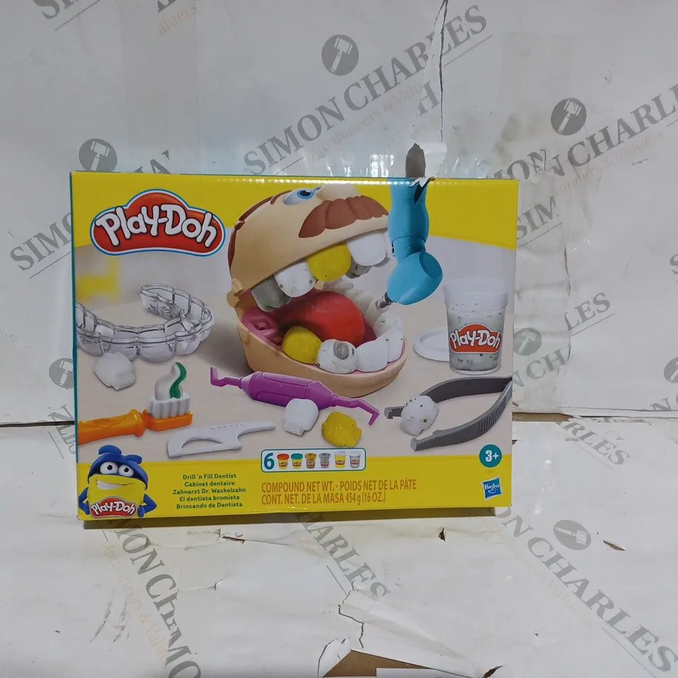 PLAY-DOH DRILL N FILL DENTIST SET 