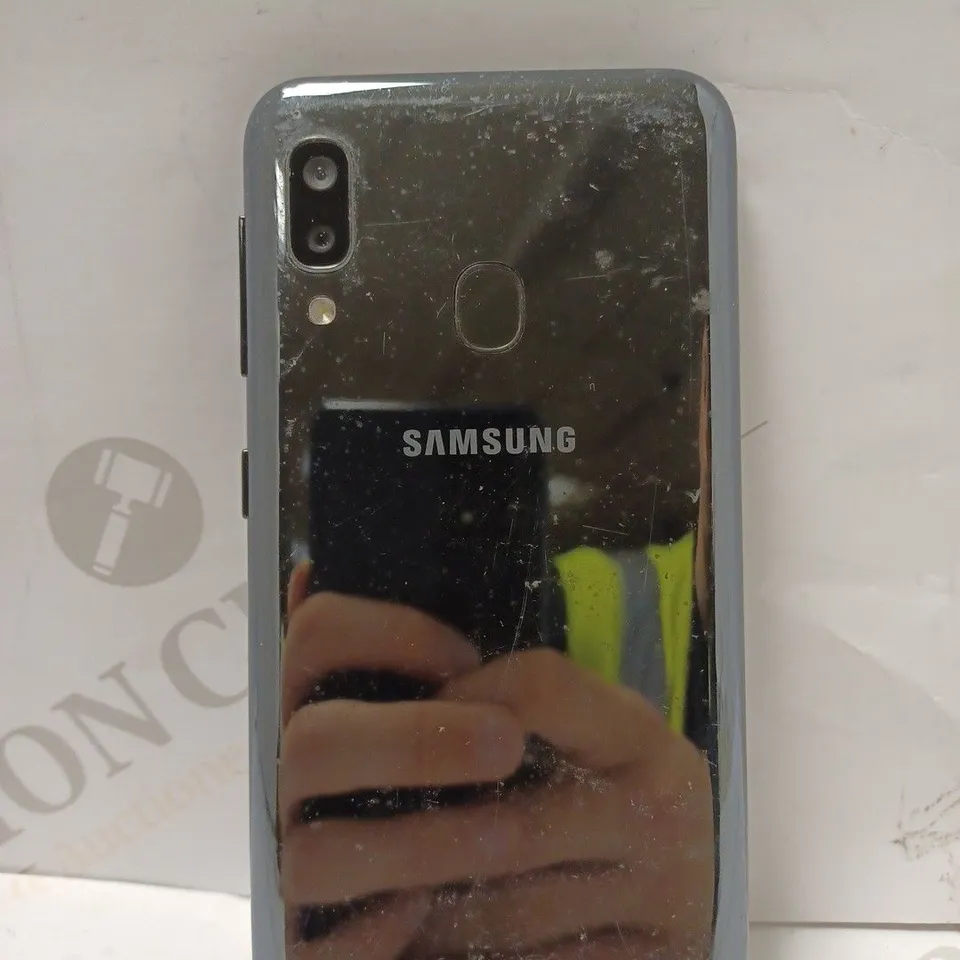 SAMSUNG GALAXY A20E MOBILE PHONE IN BLACK