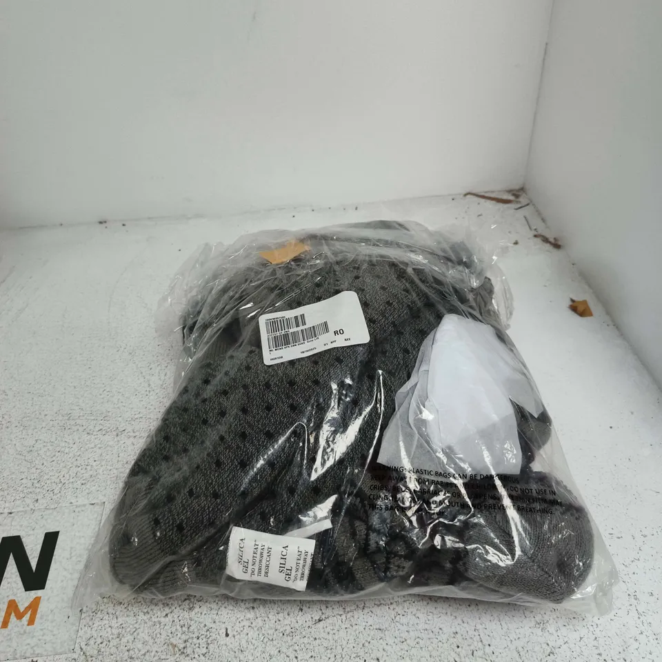 MUK LUKS MENS 4 PACK SOCKS GREY LARGE/EXTRA LARGE