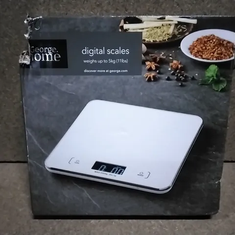 BOXED DIGITAL SCALES