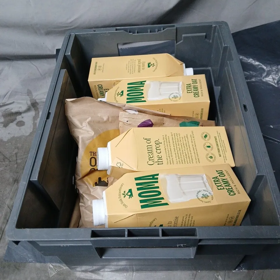 APPROXIMATELY 9 ASSORTED FOOD AND DRINK ITEMS TO INCLUDE MOMA EXTRA CREAMY OAT DRINK, ORGANIC HOUSE ROAST, OATCAKE MIX ETC