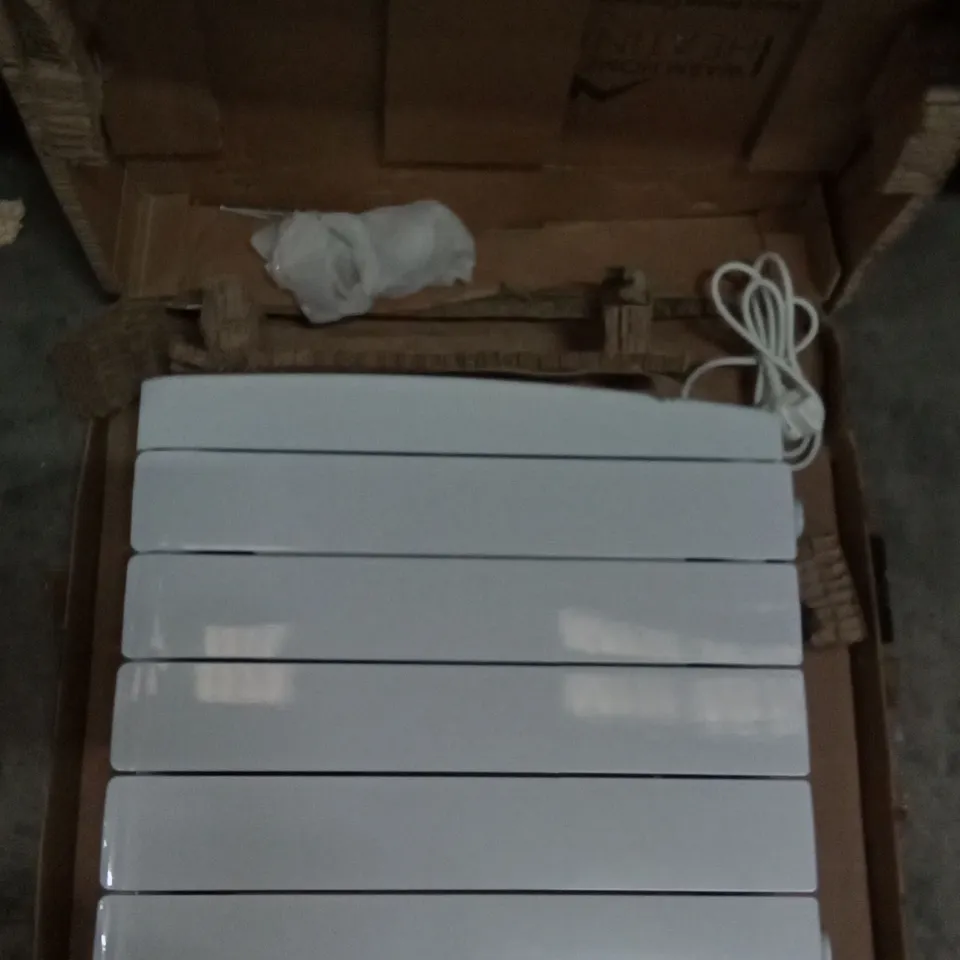BOXED WARM HOME CERAMIC RADIATOR 1500W WHITE 
