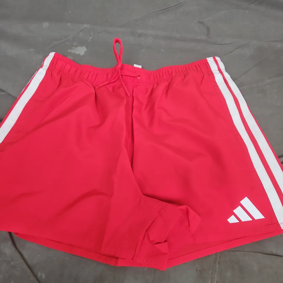 ADIDAS SHORTS WITH WHITE SIDE STRIPES – UK M